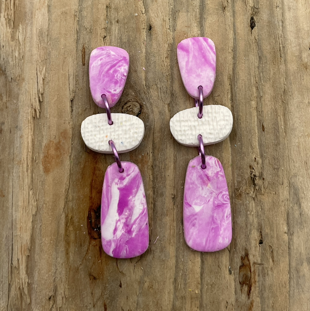 Pink and white pebbles