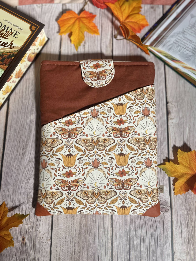 Pochette à livre papillon