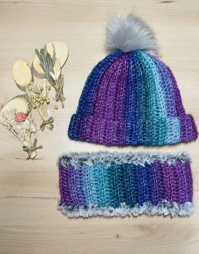 Ensemble bonnet / tour de cou