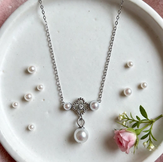 Collana Quadrifoglio con Perla Silver