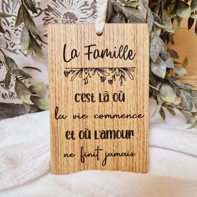 Plaque souvenir en Chêne à suspendre, personnalisable