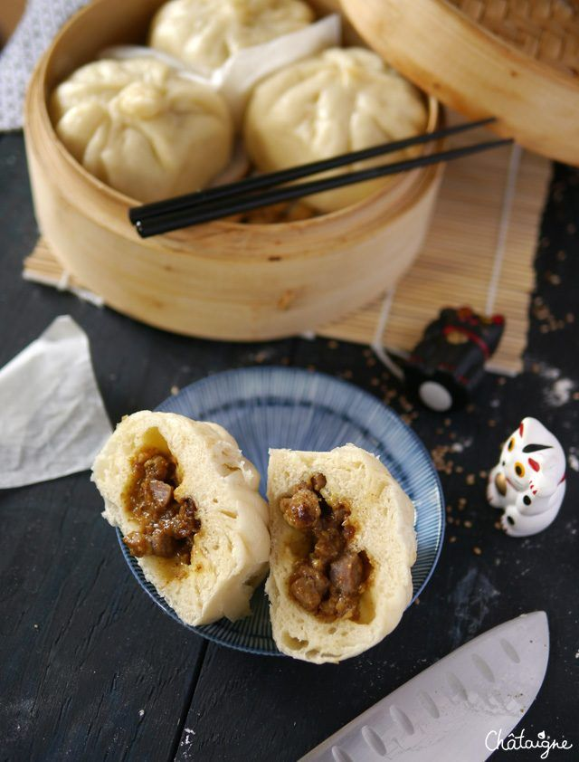 Petites brioches au porc 