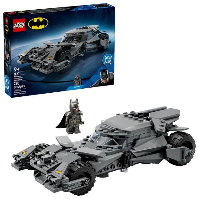 LEGO® 76331 Batman vs. Superman: Batmobil