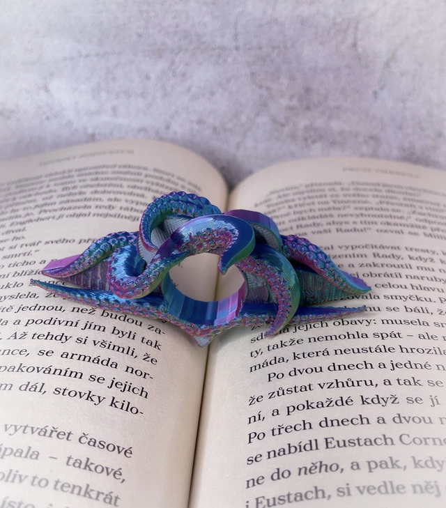 Držák stránek Chobotnice modro fialová