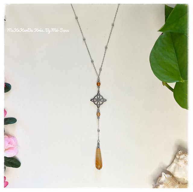 Collier “Nœud de sorcière” 