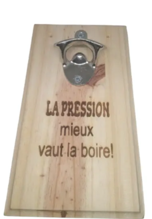 Décapsuleur Mural Personnalisable – Bois de Pin