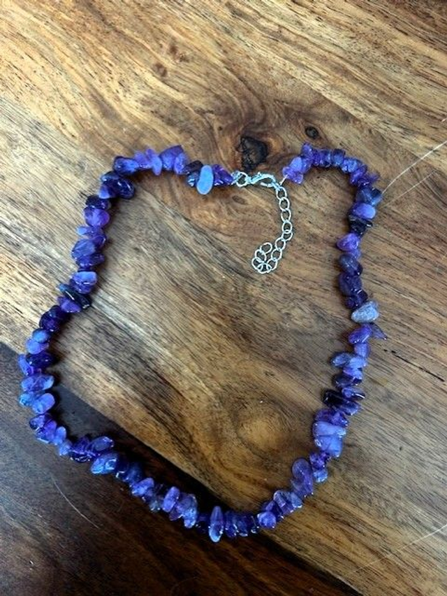 Amethyst Crystal Chip Necklace – Handmade Chakra Jewellery for Peace, Intuition &amp; Emotional Healing