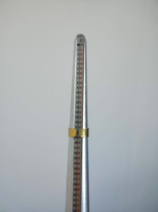 Simple martelage rond