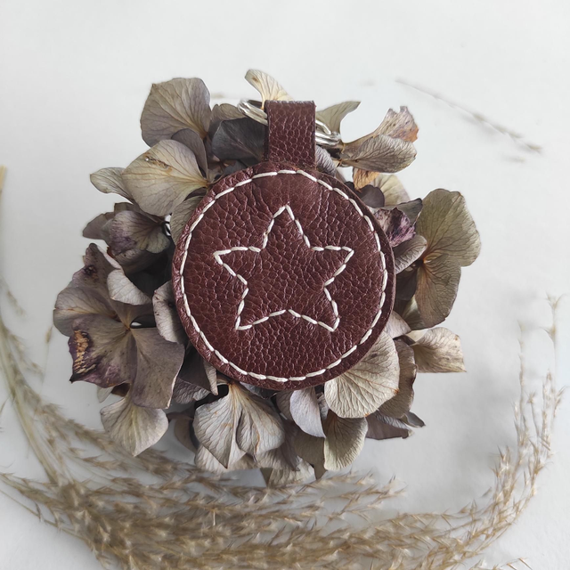 Porte clés Étoile en cuir 