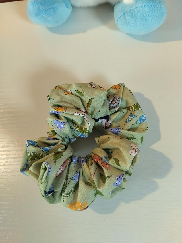 Handmade scrunchie - Blue and green floral