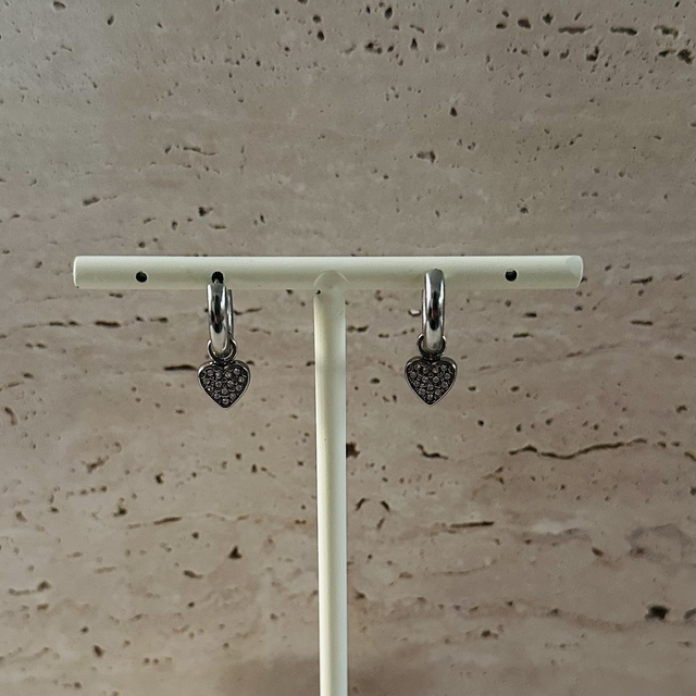 Oorbellen hartje met glitters 