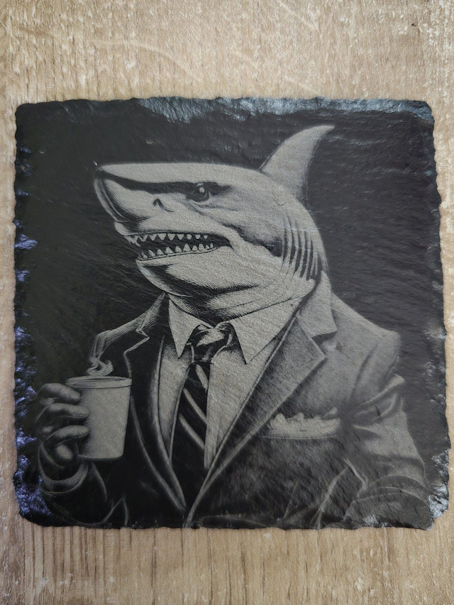 Animaux professionnels buvant du café