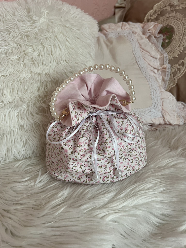 The Antoinette Pouch Purse
