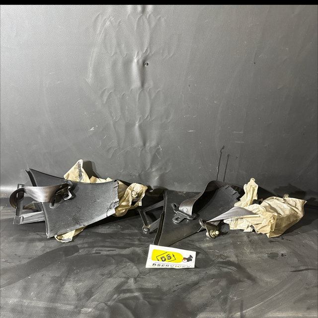 Ceinture + plastique 