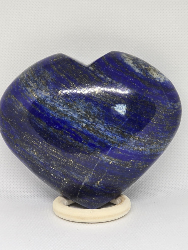 Lapis lazuli forme coeur 813g