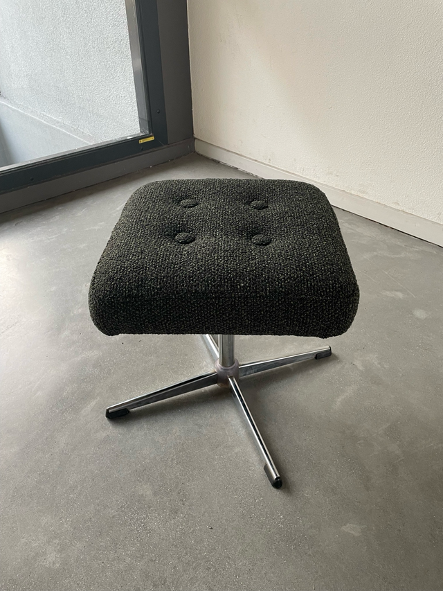 Vintage voetenbankje