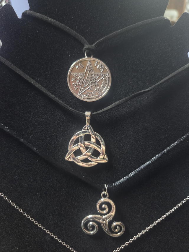 Collar esotérico (surtido)