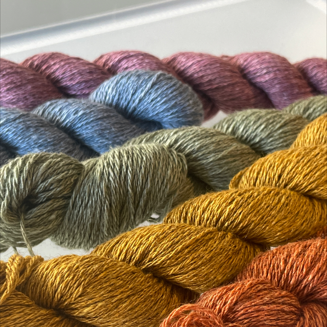 Myak - 50% baby yak 50% silk