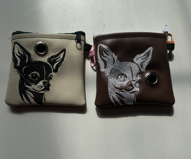 Poo Bags dispenser - Chihuahua Smooth