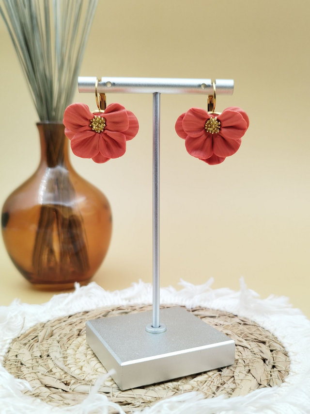 Boucles d'oreille Dormeuse "Demi-Fleur" Corail Dorée ou Argenté