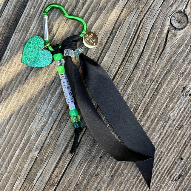 Porte-clés Grigri BISOUS vert