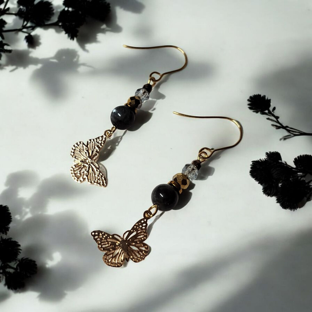 Boucles d&#039;oreilles gris acier inoxydable