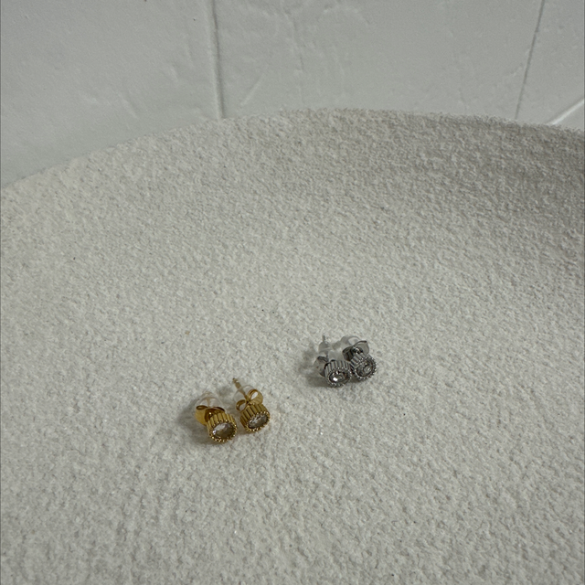 BOUCLES D’OREILLES DESLUMBRANTE 