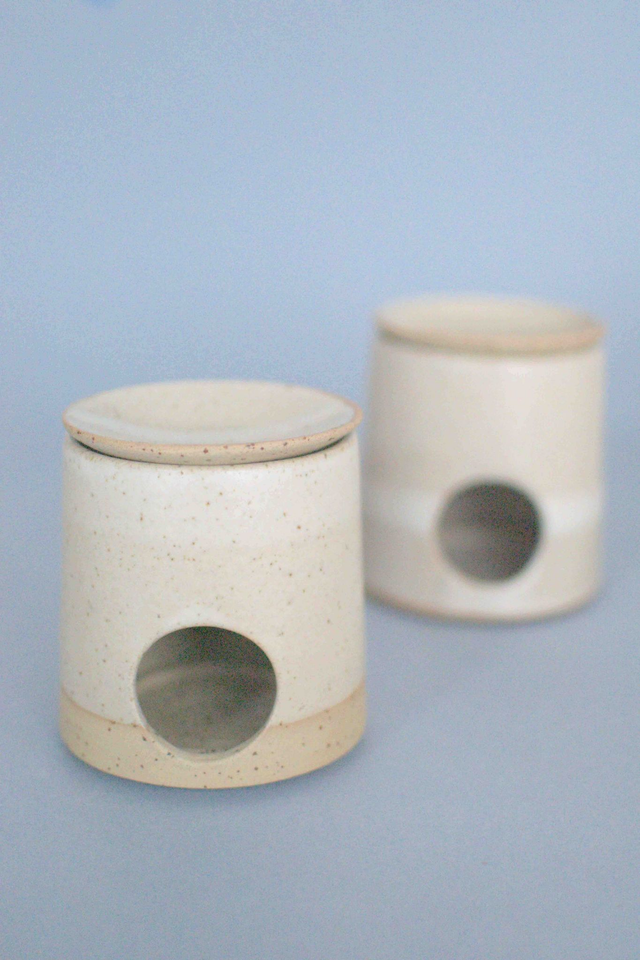 Oil/Wax Burner - Speckled Ivory Satin 
