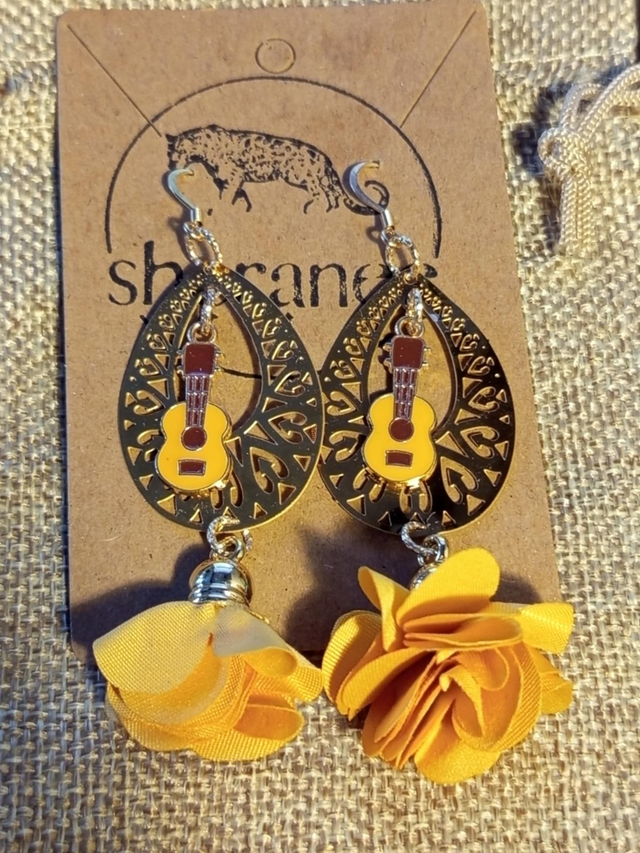 Boucles d'oreilles lustre Pushpa Gita