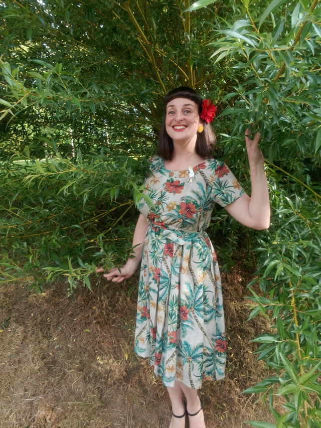 Robe Brigitte tropicale/tiki