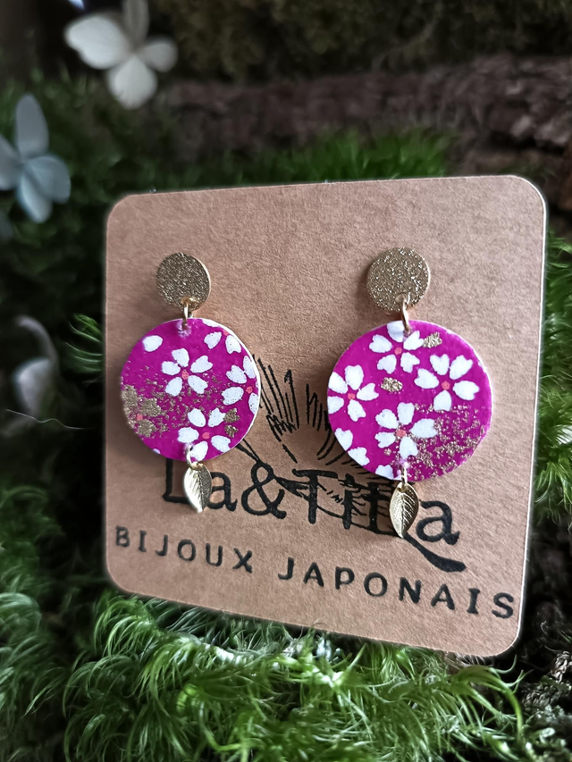 Boucles d'oreilles - puces - papier washi - Sakura - fleurs de cerisier - feuilles - La&Titia