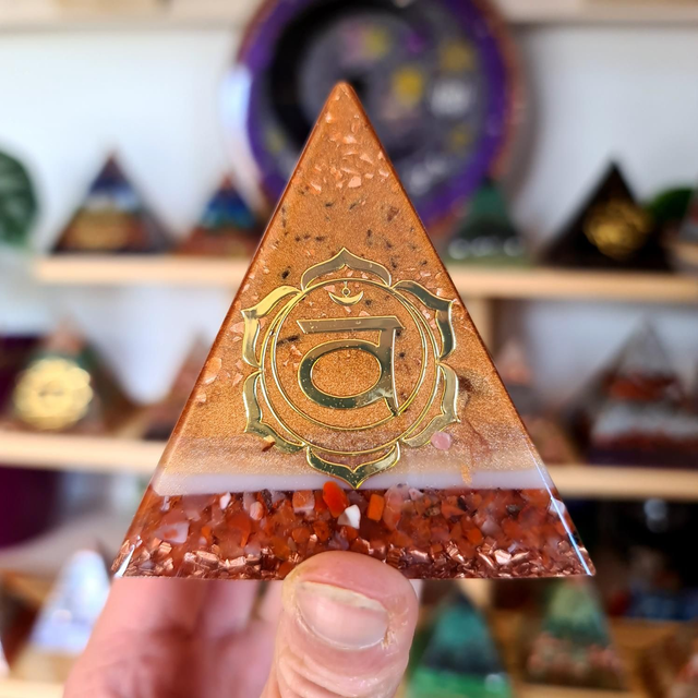 Pyramide Chakra sacré 