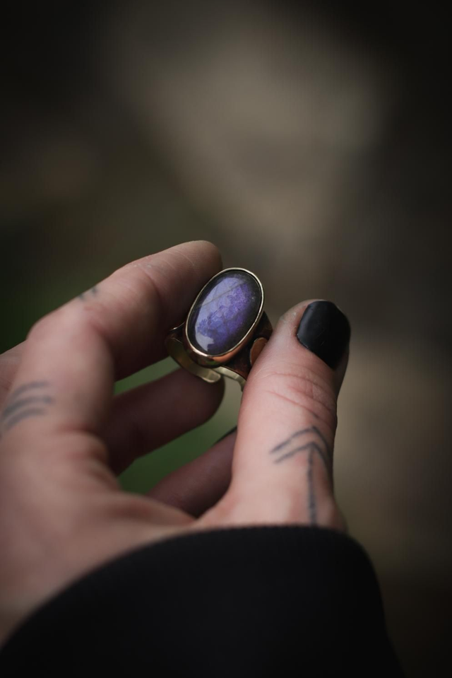 Lune - Bague triple lune & labradorite violette 