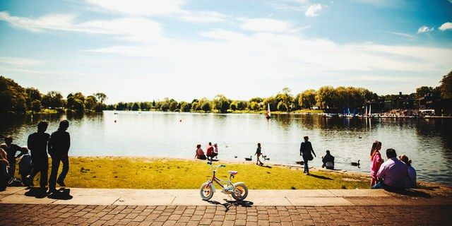 Sommernachmittag am Aaseeufer