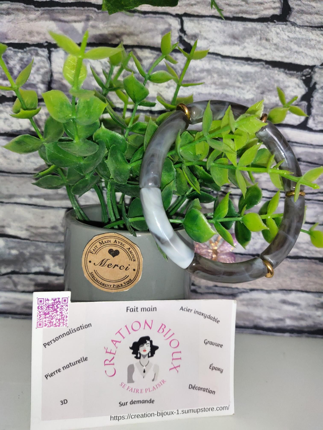 Bracelet perles incurvé 