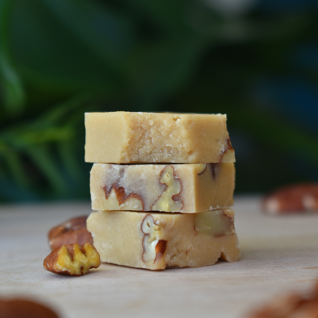 Maple and Pecan Fudge (100 grams)