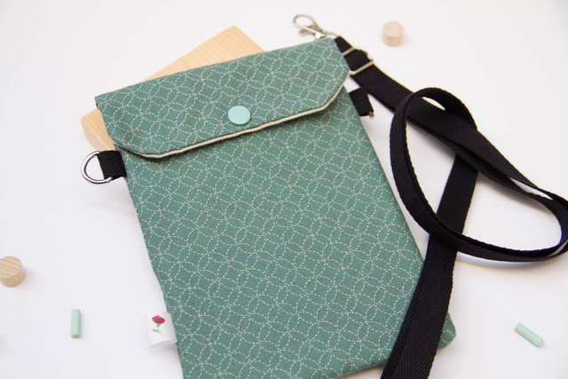 Bolso para móvil Sashiko Verde claro