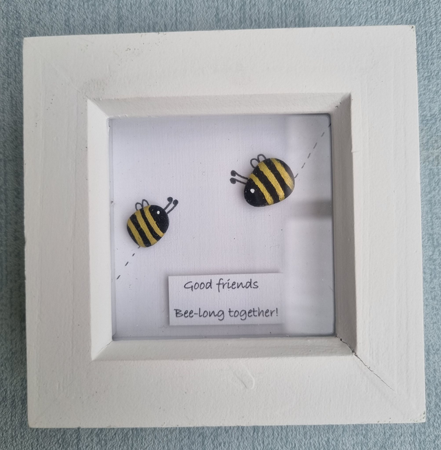 &#039;Good friends&#039;  Irish, Hand Crafted Pebble Art Bee Picture