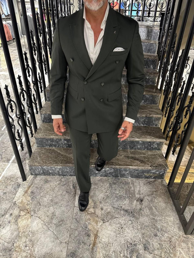 Herrenanzug Olivengrün