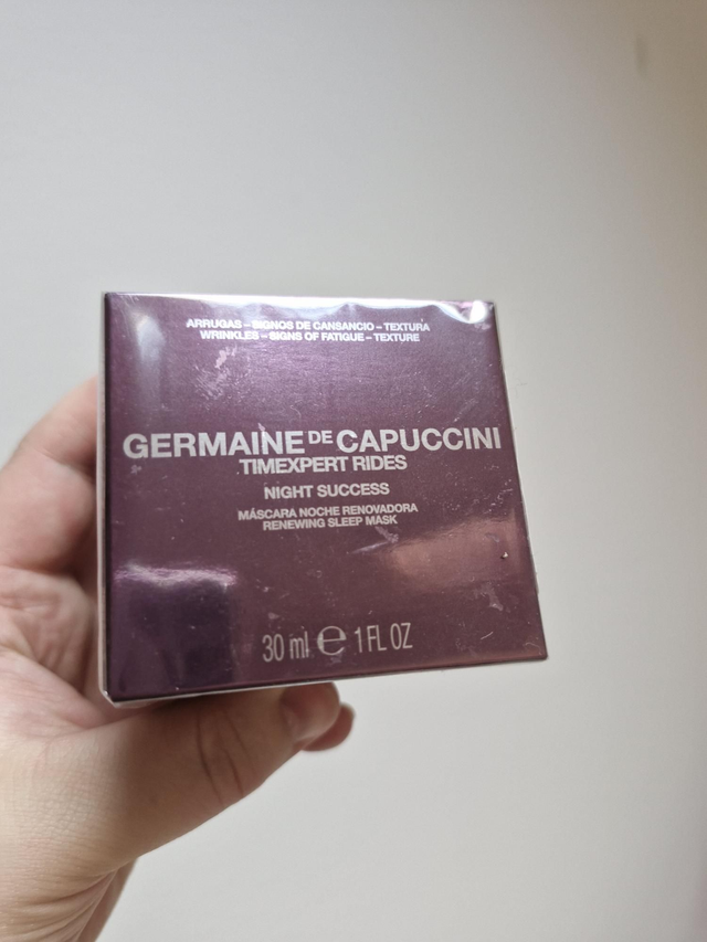 Nočná maska, gélová, exfoliačná, antioxidačná, protivrásková s vit.A,E,C 30ml