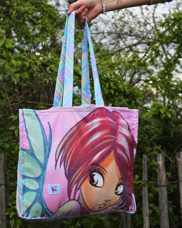 🍃 Sac Cabas Upcyclé – Modèle Unique « WITCH »