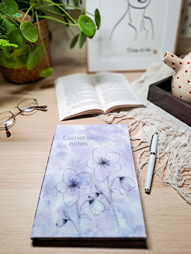 Carnet aux hellébores givrées