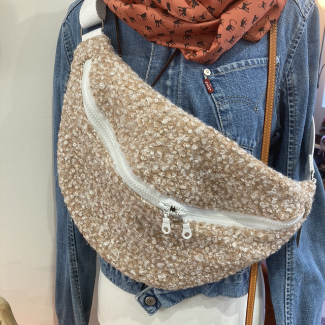 Sac banane rose poudré 