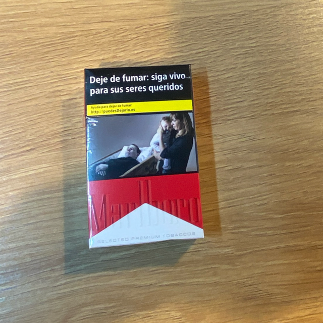 MARLBORO RED