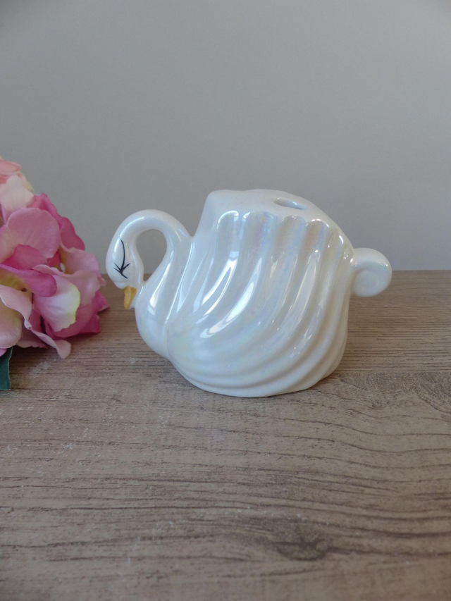 Porte-brosse à dents vintage en céramique blanche irisée en forme de cygne – décoration salle de bain, pot à crayons ou pinceaux élégant