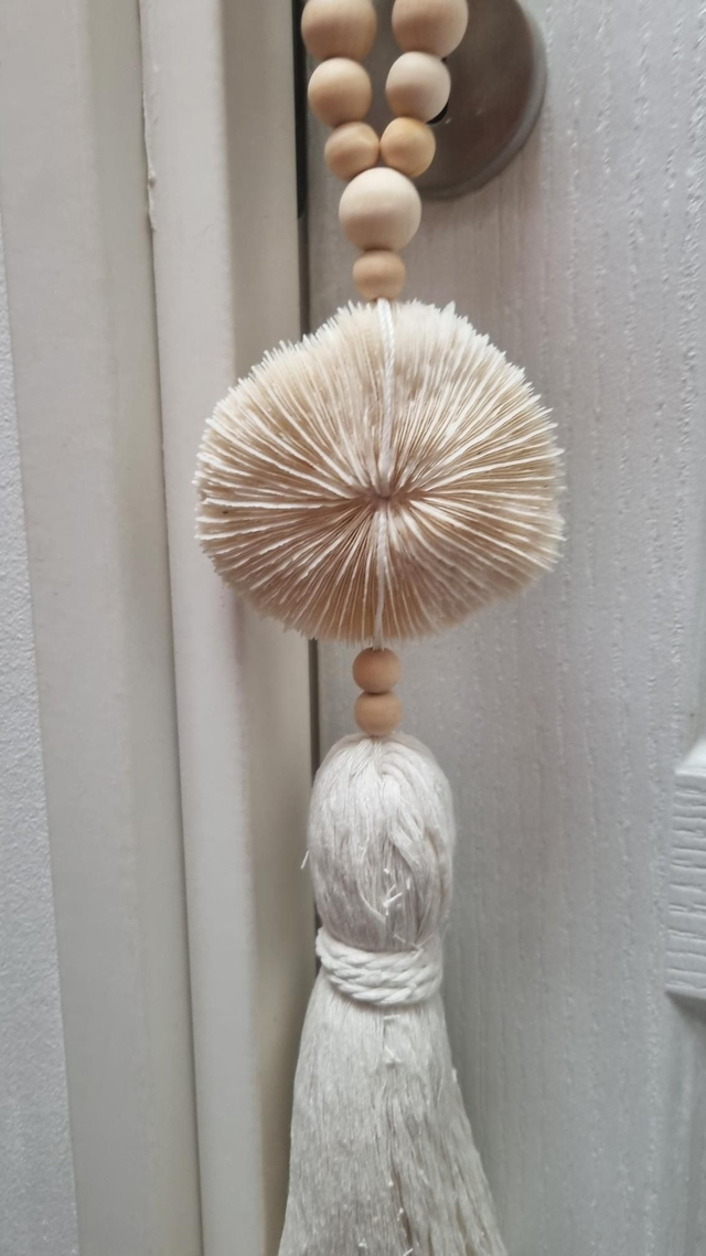Embrasse corail pompon beige