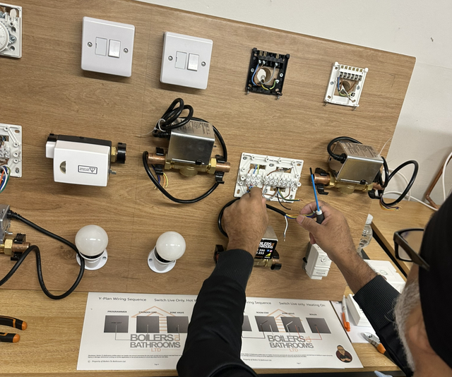 16th Jan Official Breakdown Bible wiring course Malvern WR145AH