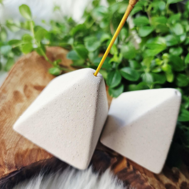 Pyramid incense stick holder