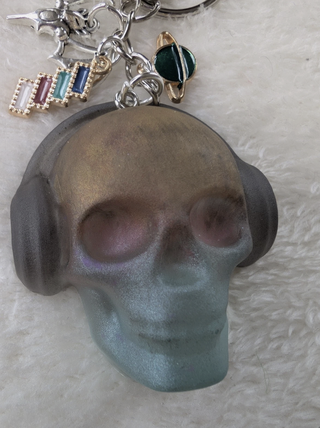 Funky Skull Keyring (Headphone Design)