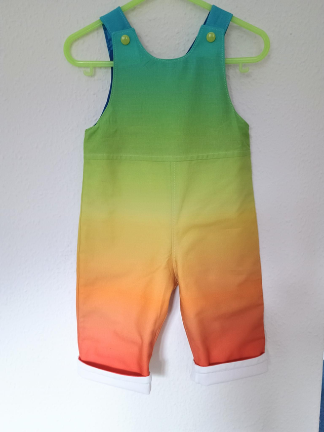 Dungarees - 6-9 mth (8 kg). Rainbow